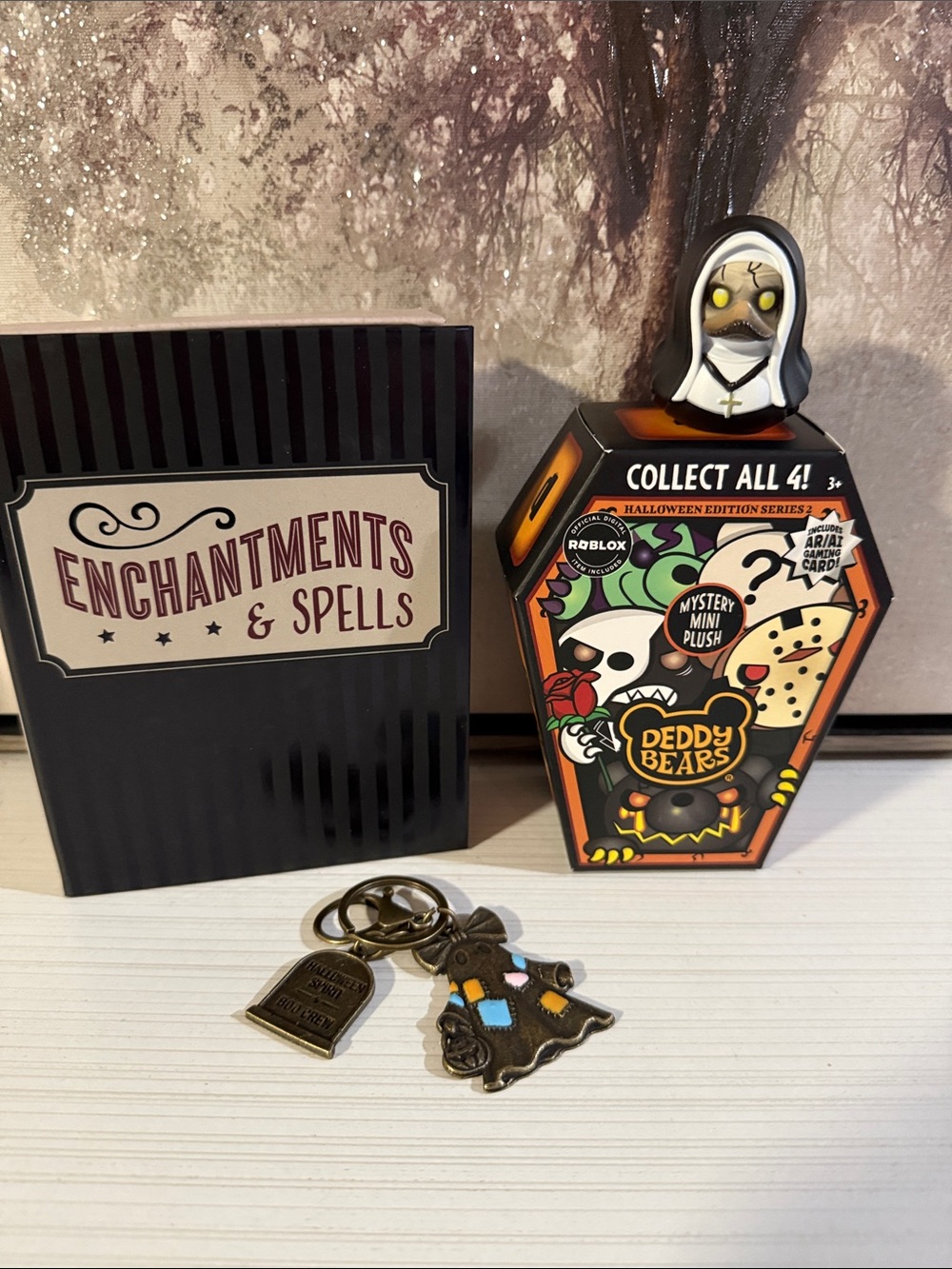 Halloween! Ghost keychain ,Halloween storage box ,the nun duck & DEDDY bear